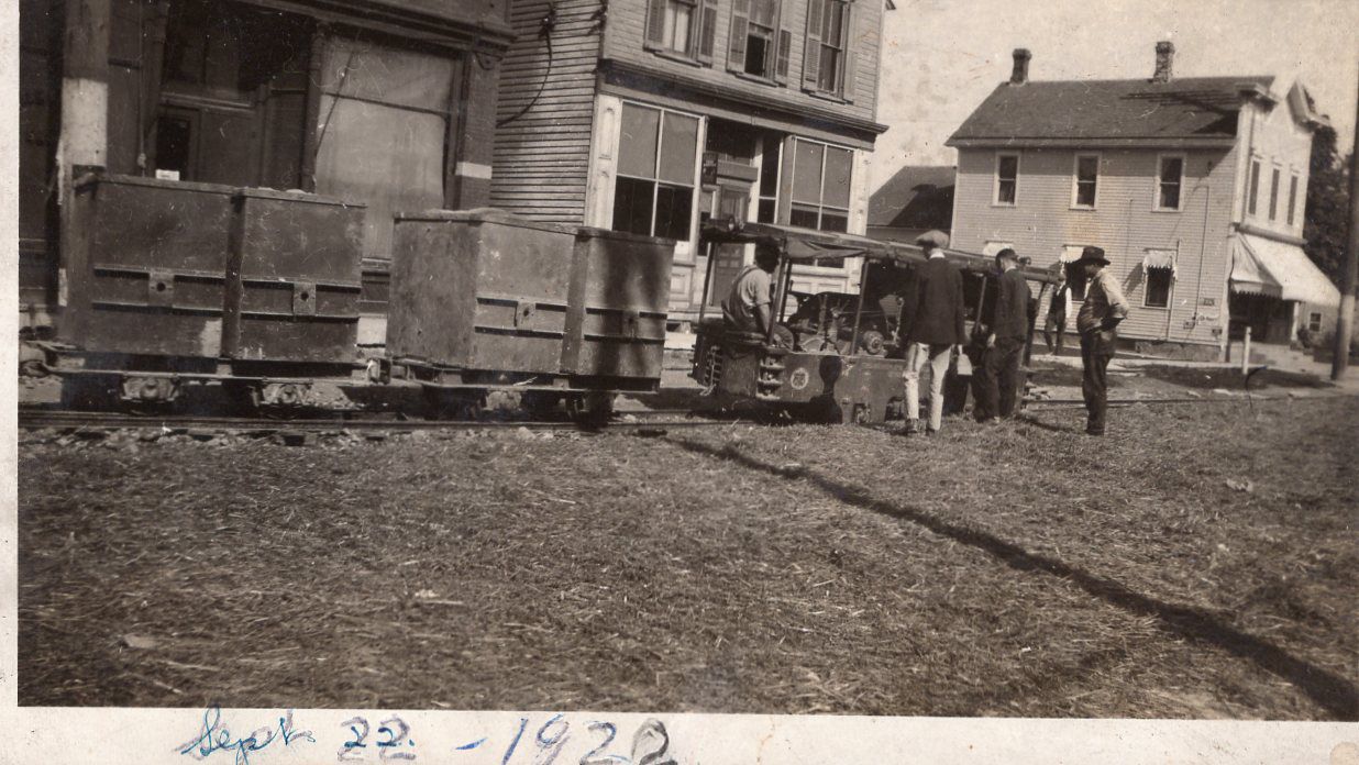 Building the Lincoln Highway